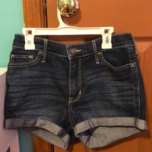 Hollister short-short high rise shorts. Size 5.